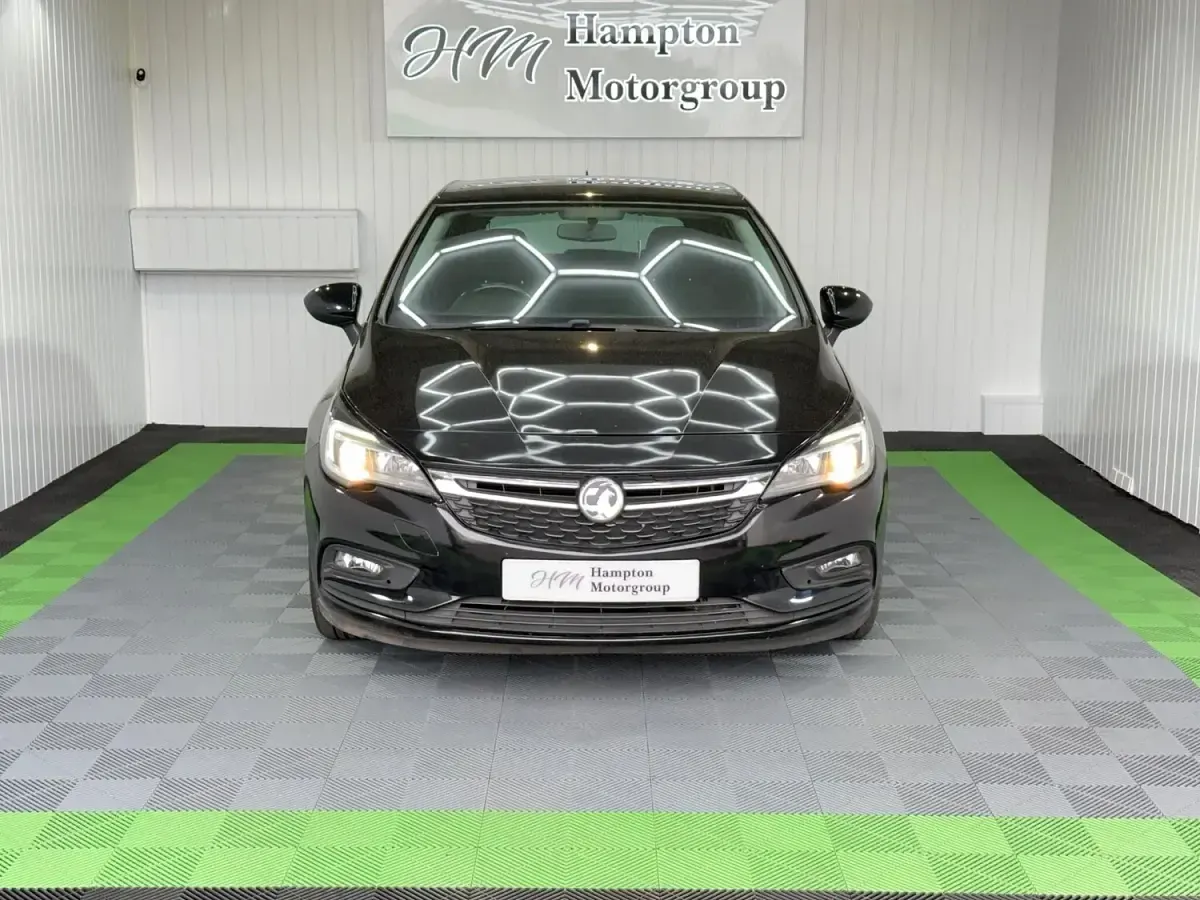 Used Vauxhall Astra 2018 Black Hatchback