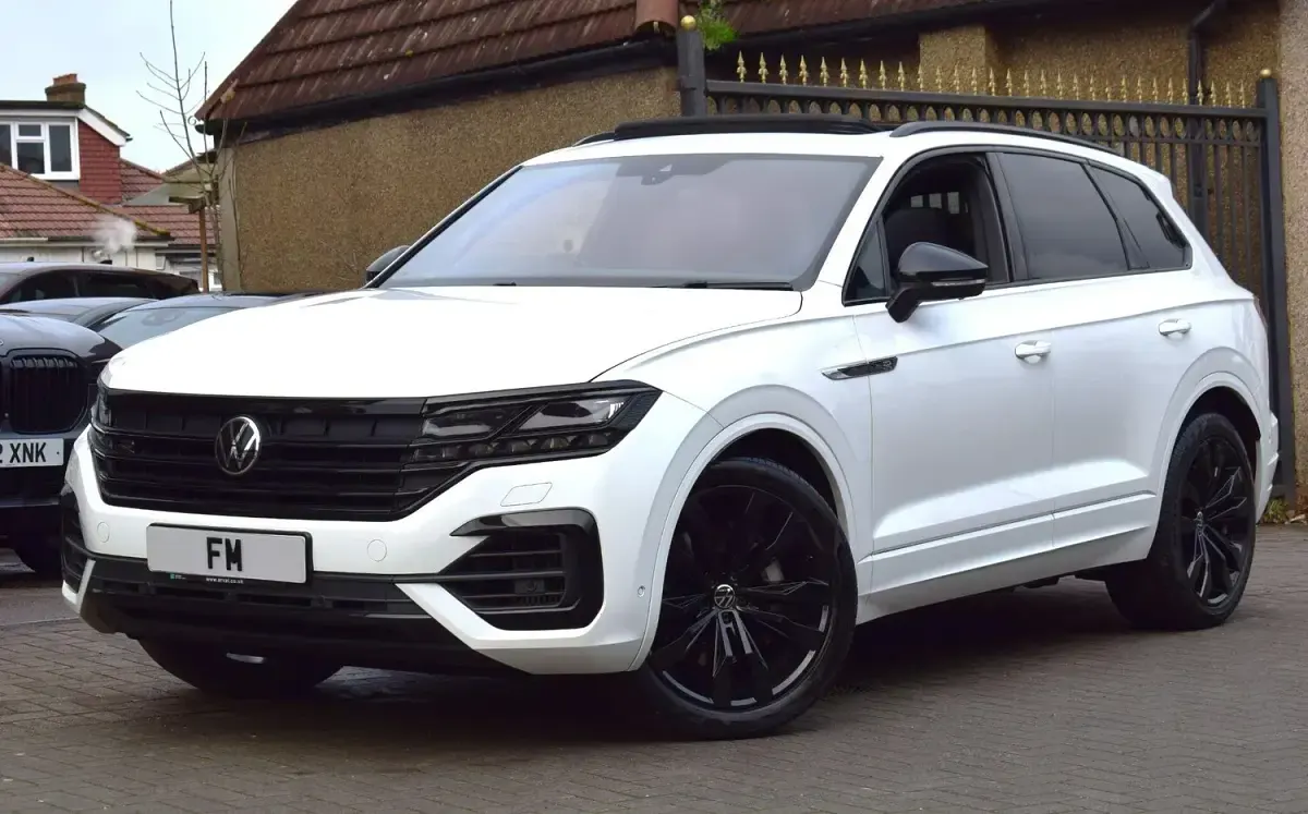 Used VW Touareg Black Edition 340 HP (250 kW) 2023 White SUV