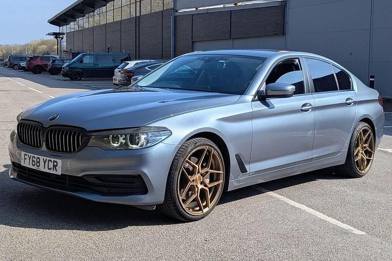 Used BMW 530 Comfort Edition 2018 Blue Sedan