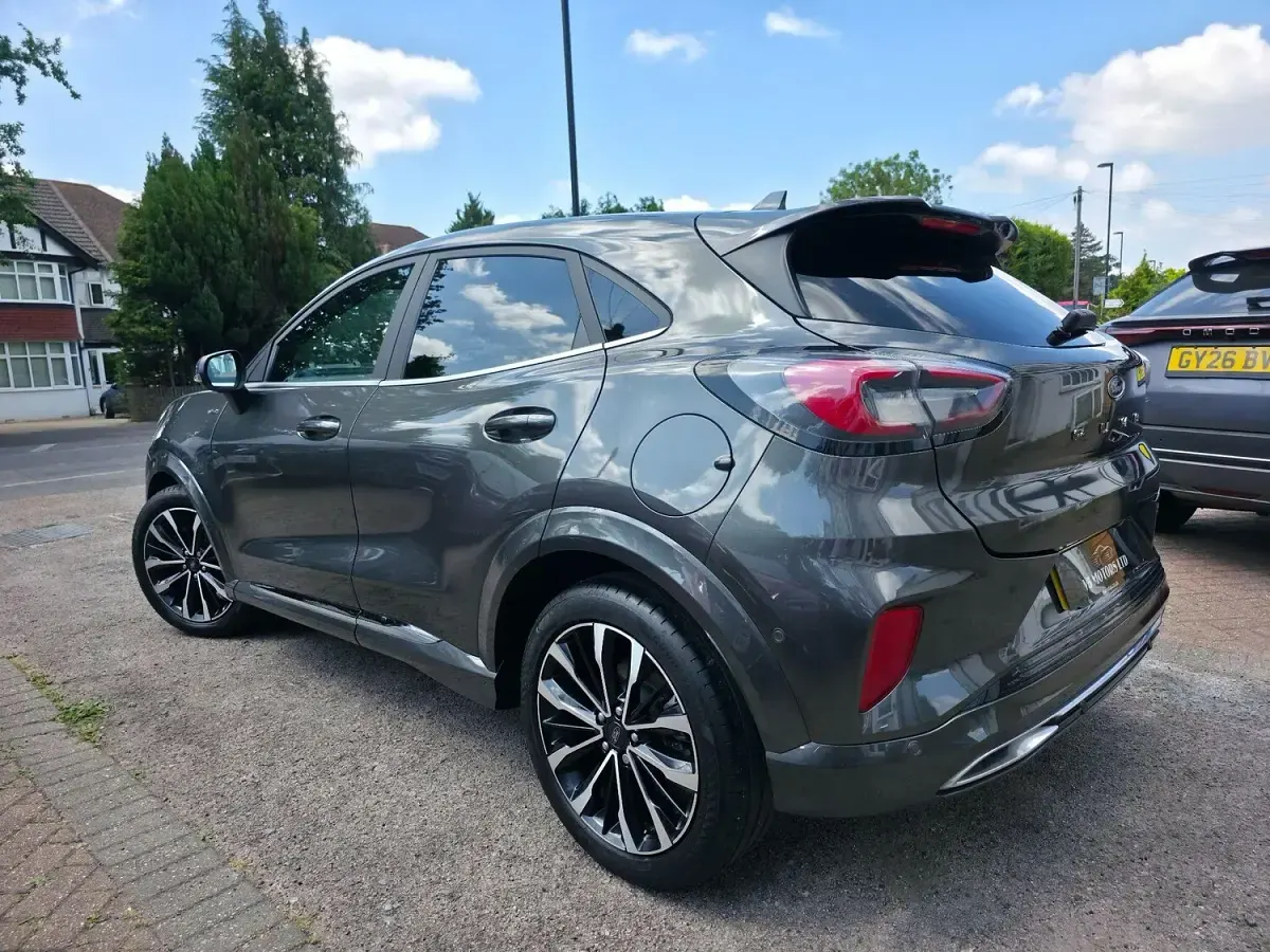 Used Ford Puma ST-Line 155 HP (114 kW) 2023 Grey SUV