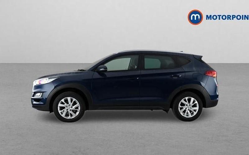 Usado Hyundai Tucson SE 132 HP (97 kW) 2020 SUV