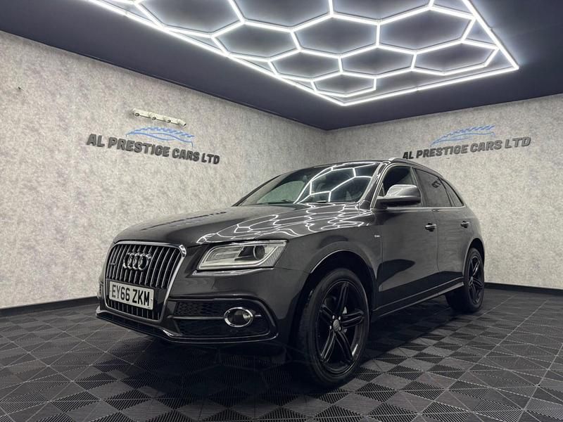 Grey Used 2016 Audi Q5 S-line plus SUV | £11,999 (Fair price) - Image 1/4