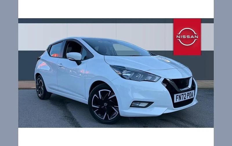 Used Nissan Micra Acenta 92 HP (67 kW) 2022 White Hatchback