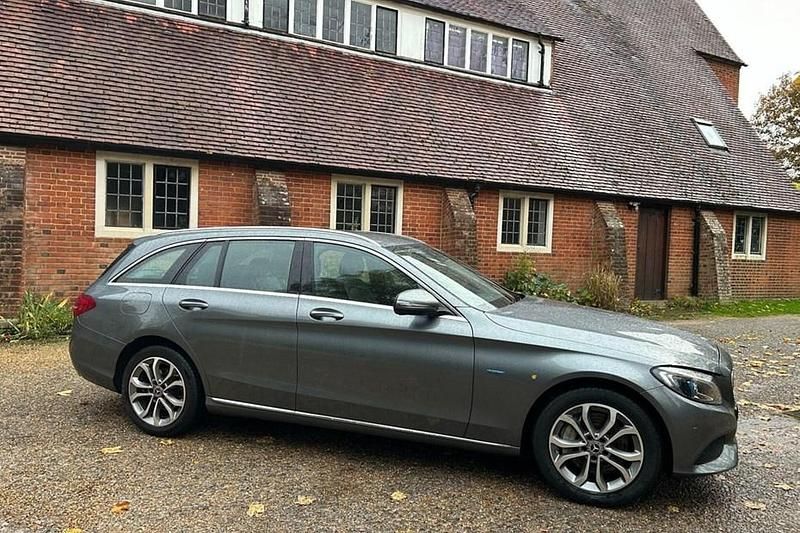 Used 2017 Mercedes C350 Estate | £10,500 (Good price) - Image 1/1