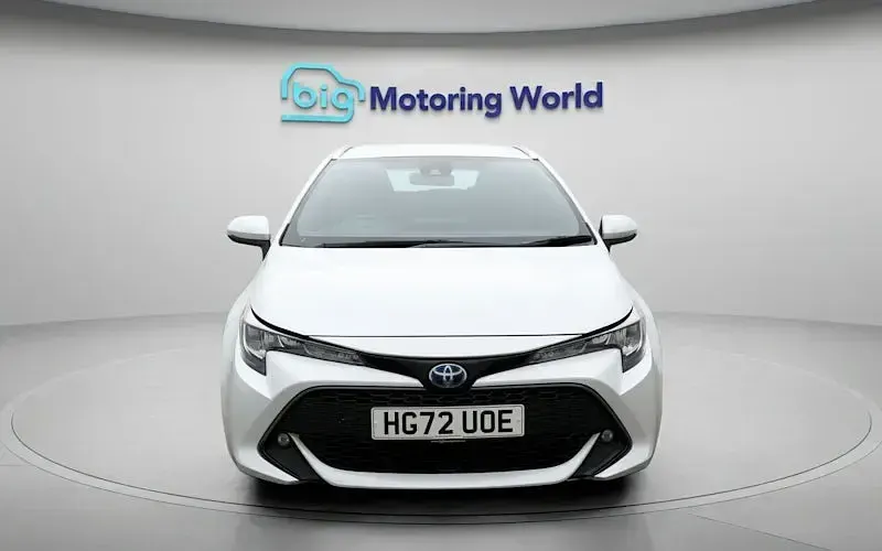 Usado Toyota Corolla 122 CV (89 kW) 2022 Blanco Familiar