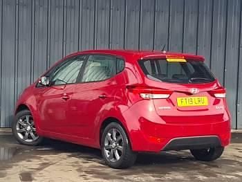 Used Hyundai ix20 SE 125 HP (91 kW) 2019 Red Hatchback