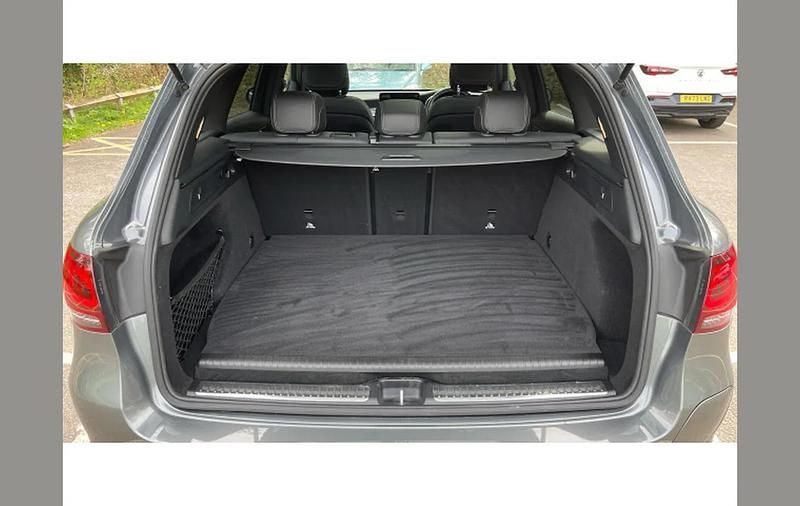 Used Mercedes GLC300e AMG line 265 HP (194 kW) 2022 Grey SUV