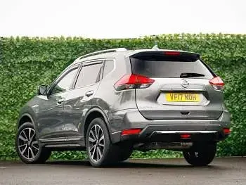 Used Nissan X-Trail Tekna 177 HP (130 kW) 2017 Grey SUV