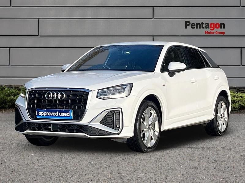 Used Audi Q2 S-Line 110 HP (80 kW) 2022 White SUV