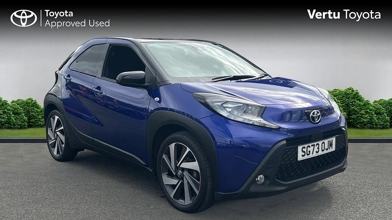 Used 2023 Toyota Aygo Hatchback | £12,962 (Fair price) - Image 1/4
