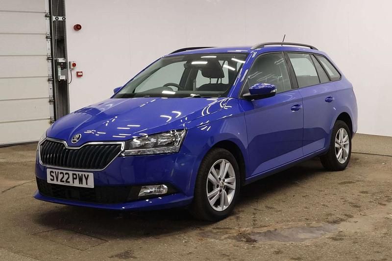 Used Skoda Fabia SE 95 HP (69 kW) 2022 Blue Hatchback