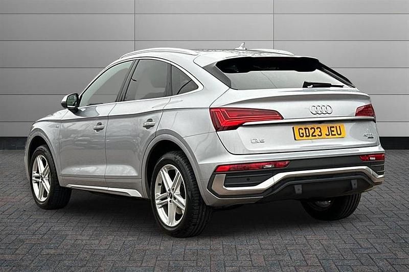 Used Audi Q5 S-Line 204 HP (150 kW) 2023 Floret silver SUV