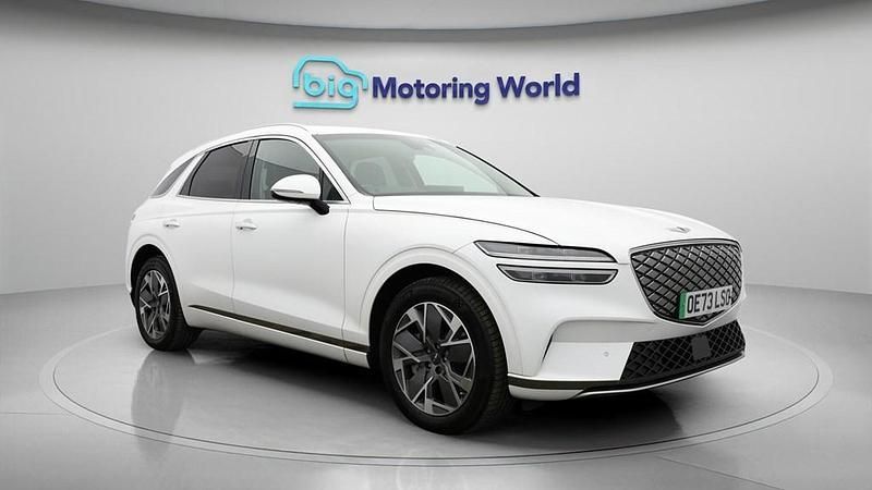 Used Genesis GV70 359 kW (489 HP) 2023 SUV