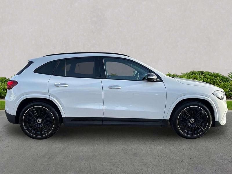 Used Mercedes GLA200 Exclusive 163 HP (119 kW) 2023 White SUV