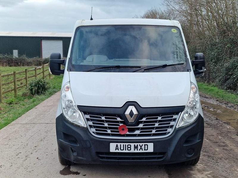 Usado Renault Master Business 110 HP (80 kW) 2018 Branco Van