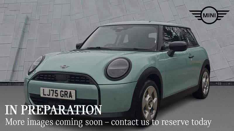 Used Mini Cooper Hatch 113 kW (154 HP) 2025 Green Hatchback