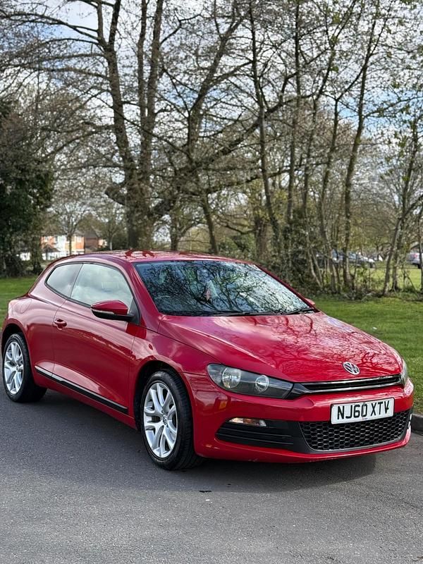 Begagnad VW Scirocco 2010 Röd Sportkupé