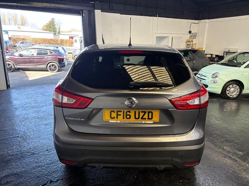Used Nissan Qashqai N-Connecta 2016 Grey SUV