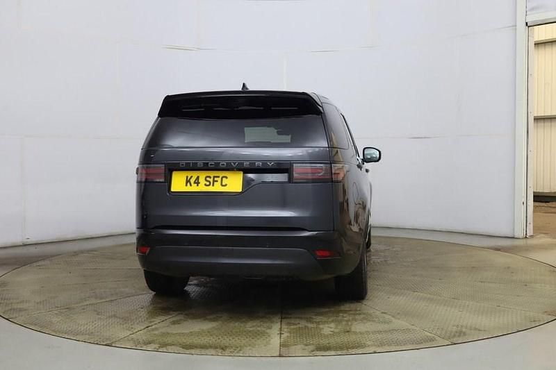 Used Land Rover Discovery 5 HSE Dynamic 300 HP (220 kW) 2023 Grey SUV