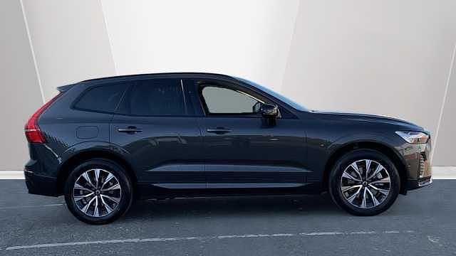 Usado Volvo XC60 Plus 247 HP (181 kW) 2024 SUV