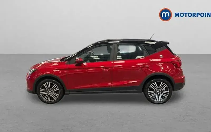Used Seat Arona SE Technology 110 HP (80 kW) 2023 Red SUV
