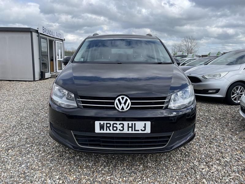 Used VW Sharan SE 140 HP (102 kW) 2013 Black MPV