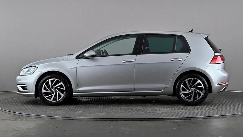 Used VW Golf VIII Edition 130 HP (95 kW) 2020 Silver Hatchback