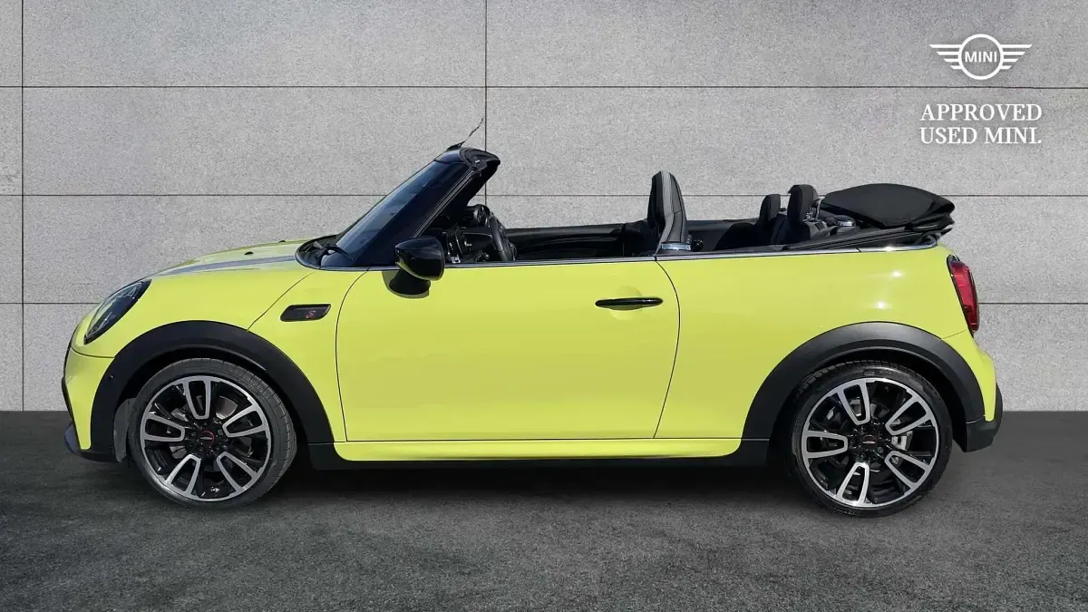 Used Mini Cooper S Sport 176 HP (129 kW) 2023 Yellow Hatchback