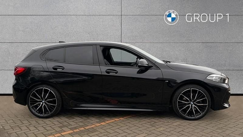 Used BMW 118 M Sport 136 HP (100 kW) 2022 Black Hatchback
