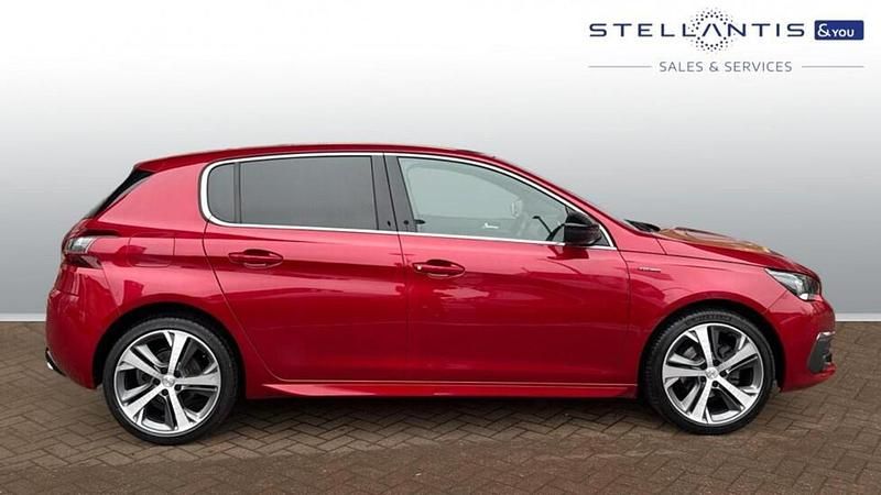 Used Peugeot 308 GT-line 129 HP (94 kW) 2019 Hatchback