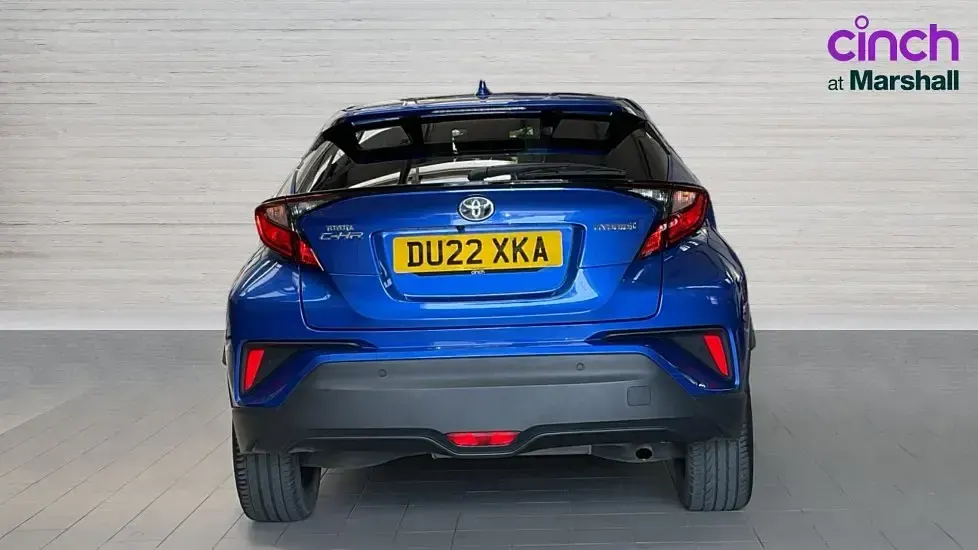 Used Toyota C-HR Design 122 HP (89 kW) 2022 Blue SUV