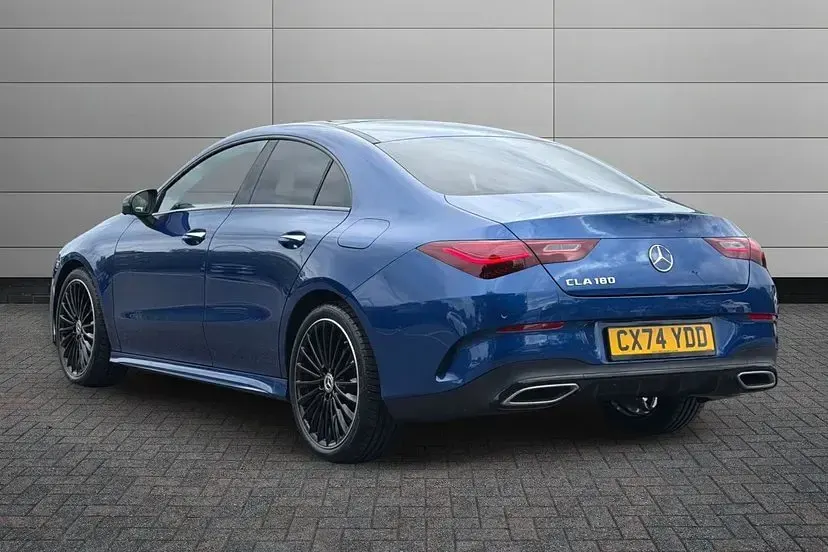 Used Mercedes CLA180 AMG Line Premium Plus 148 HP (108 kW) 2024 Blue Sedan