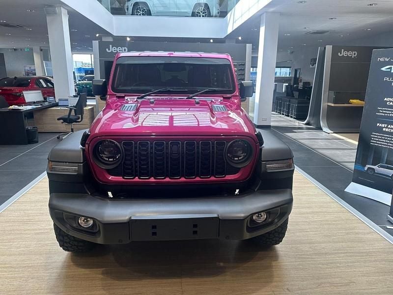 Used Jeep Wrangler Rubicon 268 HP (197 kW) 2025 Pink SUV