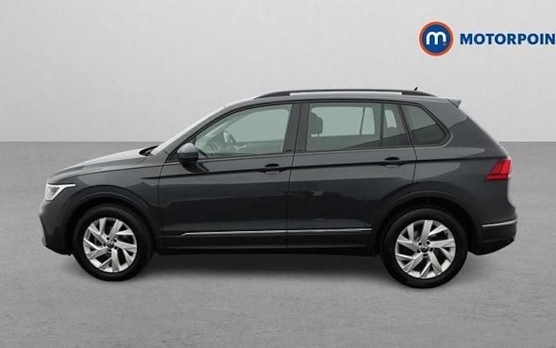 Used VW Tiguan Life 150 HP (110 kW) 2022 Grey SUV