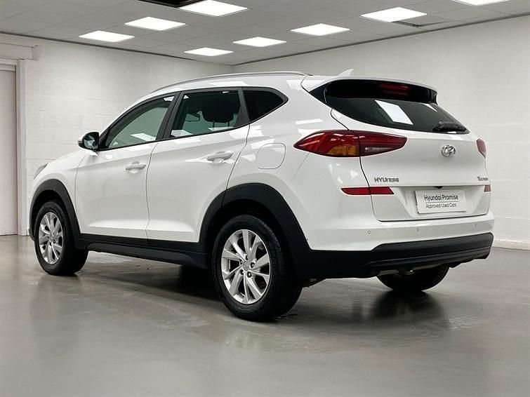 Used Hyundai Tucson SE 2020 White SUV