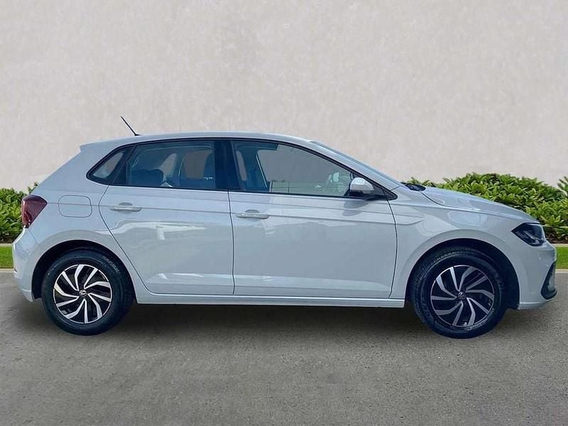 Used VW Polo Life 80 HP (58 kW) 2022 Grey Hatchback