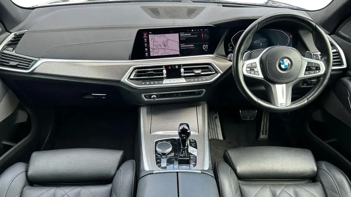 Gebraucht BMW X5 M Sport 282 PS (207 kW) 2023 Schwarz SUV