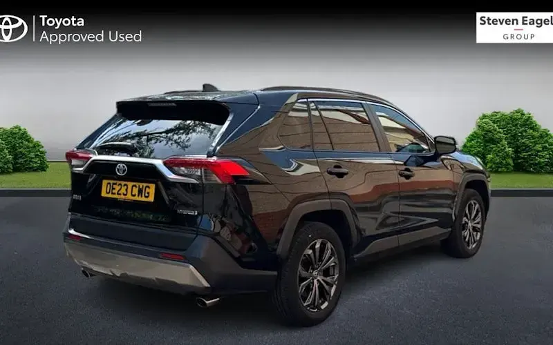 Used Toyota RAV4 Design 218 HP (160 kW) 2025 SUV