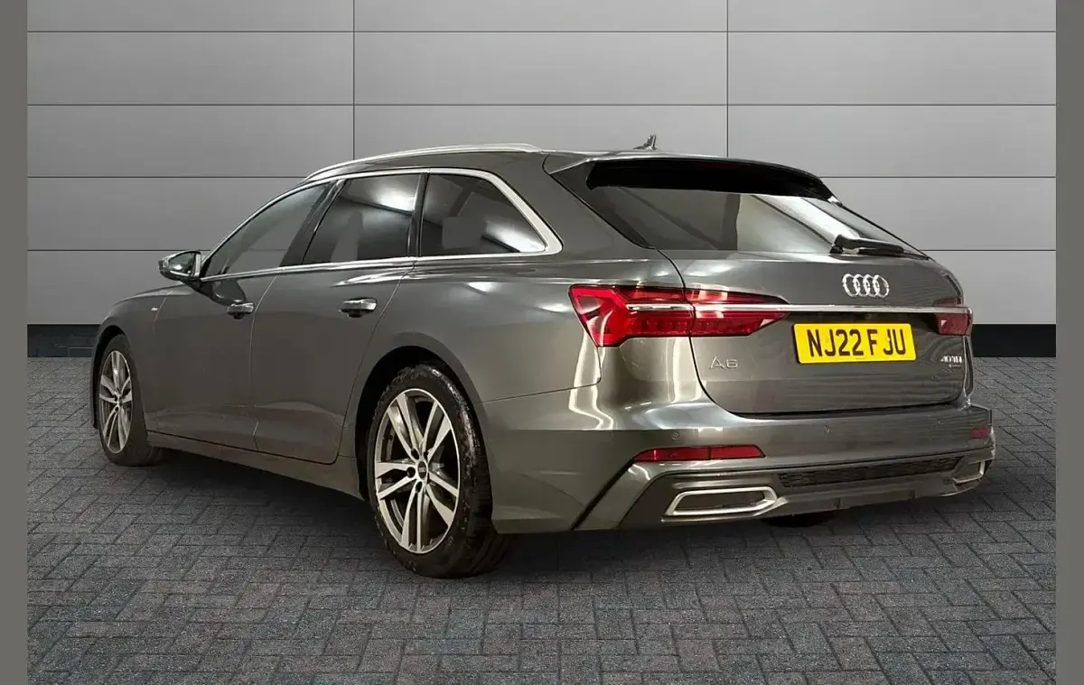 Used Audi A6 S-Line 200 HP (147 kW) 2022 Grey Estate