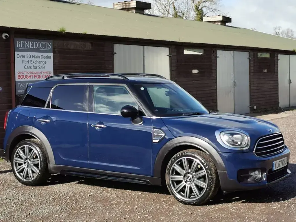 Used Mini Cooper D Countryman 150 HP (110 kW) 2018 Blue SUV