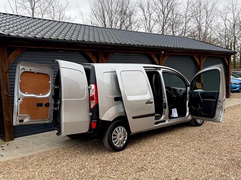 Used Renault Kangoo 2015 Grey MPV