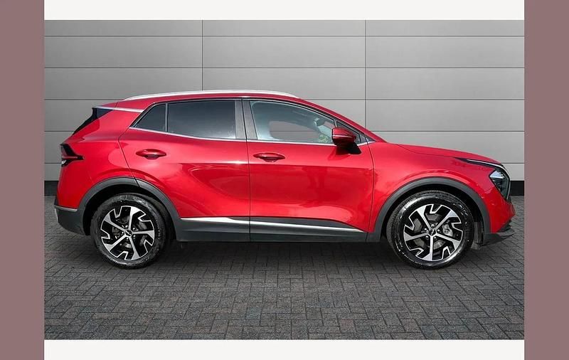 Used Kia Sportage 148 HP (108 kW) 2023 Red SUV