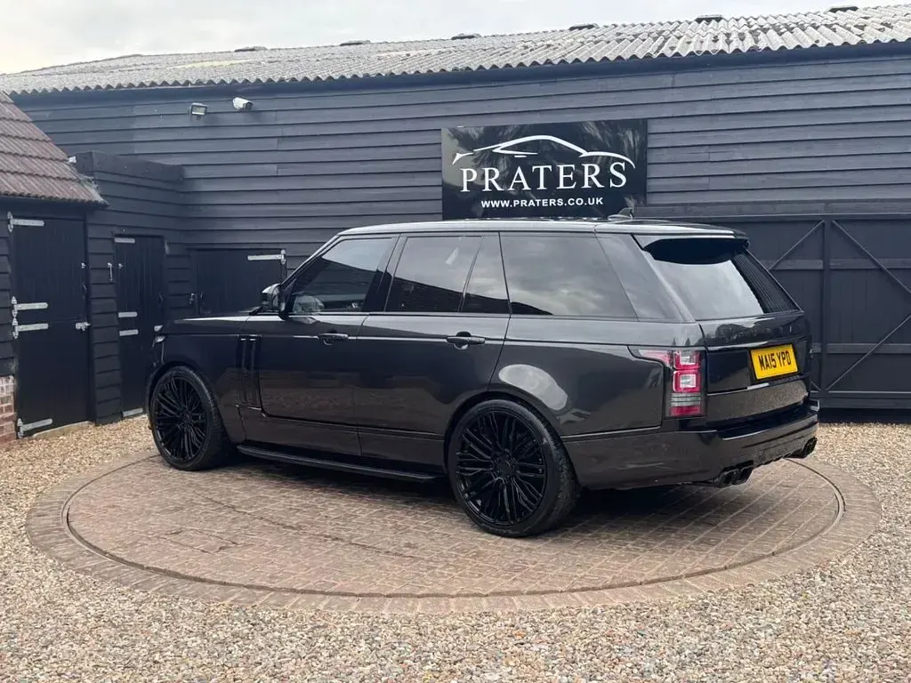 Used Land Rover Range Rover Vogue 339 HP (249 kW) 2015 Grey SUV