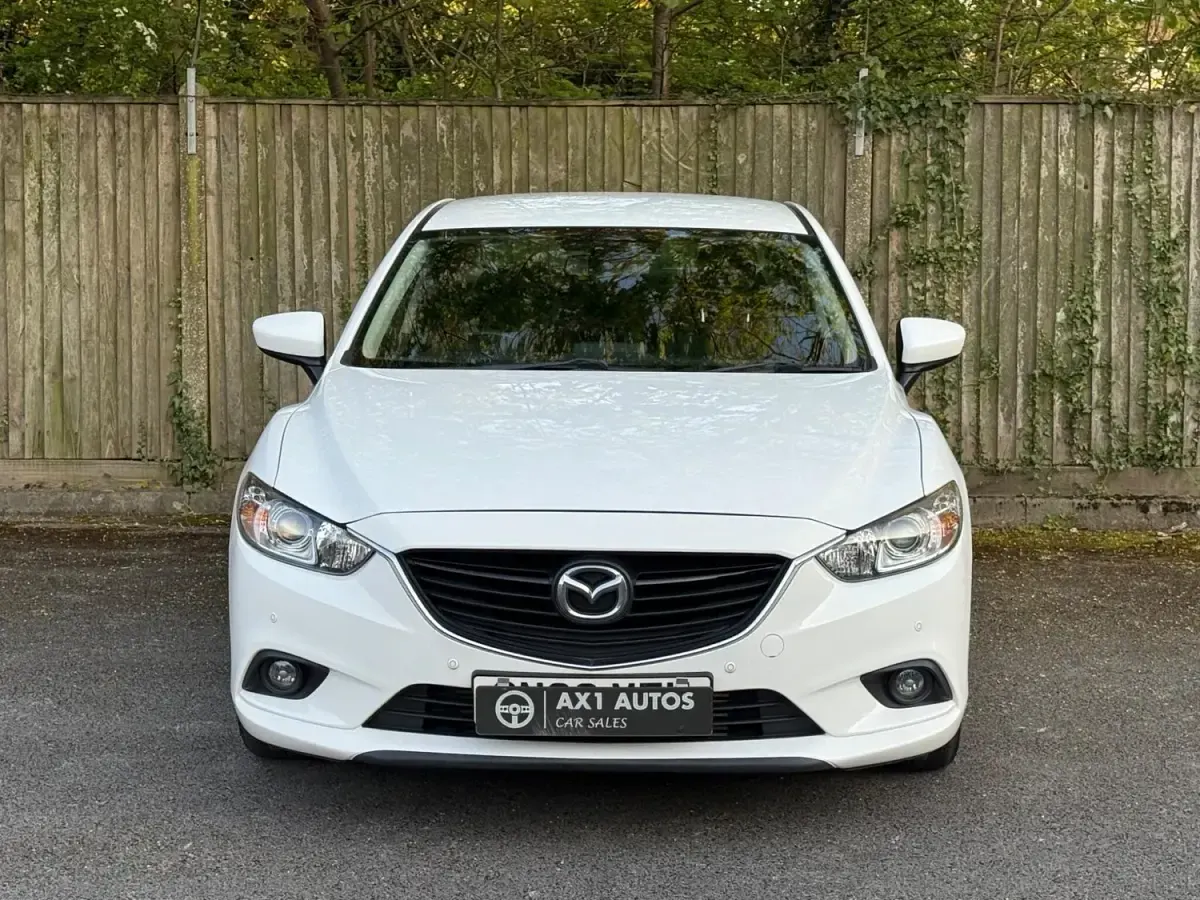Begagnad Mazda 6 2016 Vit Sedan
