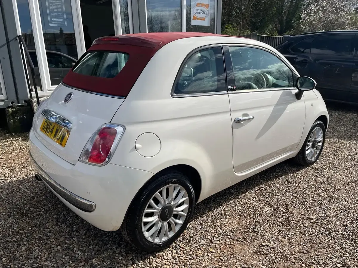 Begagnad Fiat 500C Lounge 69 HK (50 kW) 2014 Vit Cab