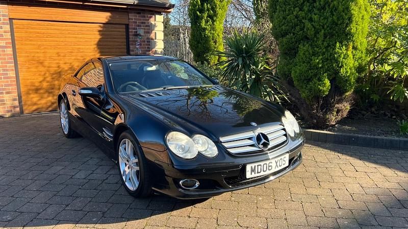 Used Mercedes SL350 272 HP (200 kW) 2006 Black Cabriolet