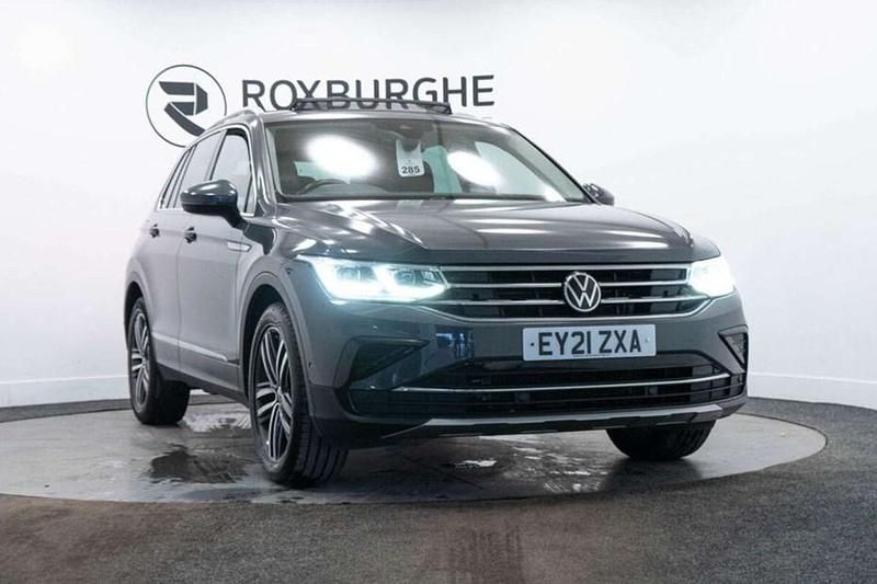 Used VW Tiguan Elegance 150 HP (110 kW) 2021 Grey SUV