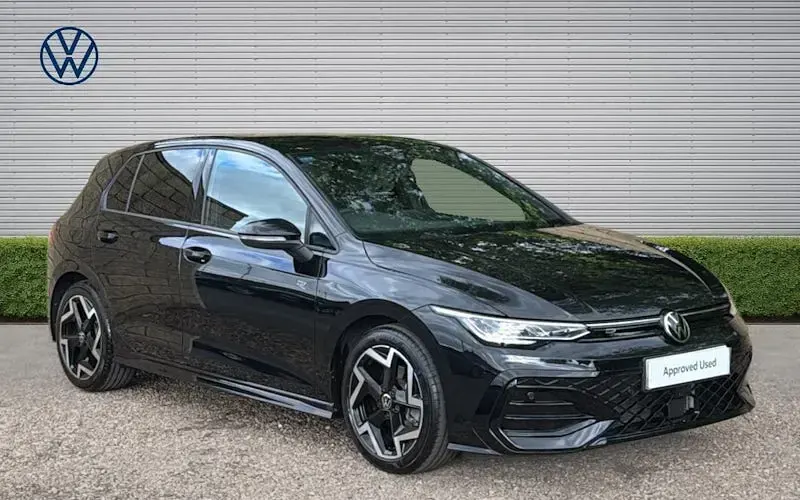 Used VW Golf VIII R-line 150 HP (110 kW) 2026 Hatchback