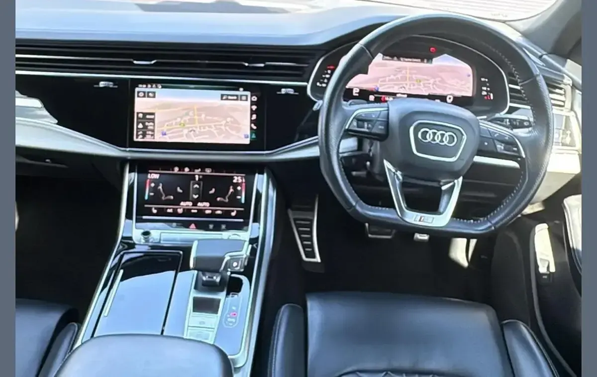 Used Audi SQ8 Comfort 435 HP (319 kW) 2019 Black SUV