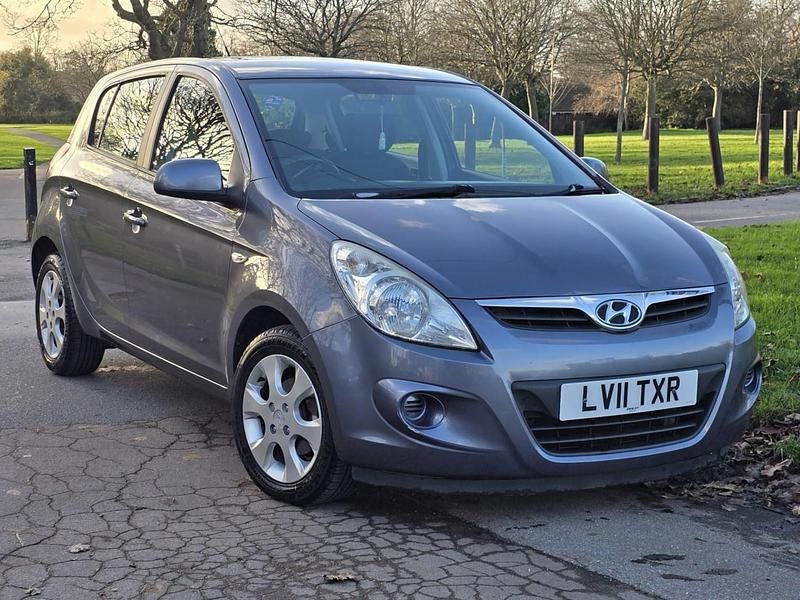 Grey Used 2011 Hyundai i20 Comfort Hatchback | £3,480 (Fair price) - Image 1/4